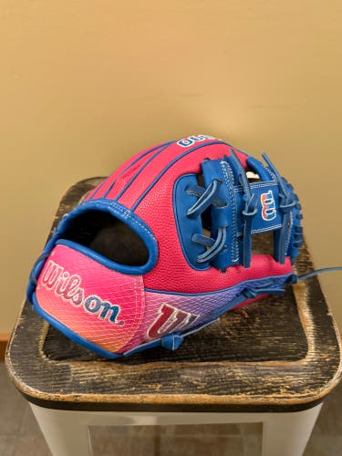 2025 Wilson A2000 RH Infield Baseball Glove 11.5" (New)