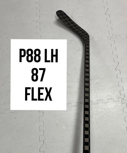 Senior(1x)Left P88 87 Flex ProBlackStock™ Unbranded Blackouts Pro Stock Nexus Hockey Sticks