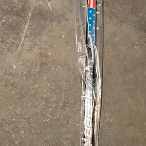 Senior Bauer Vapor Flylite Left Hand Hockey Stick P28 80 Flex (New)