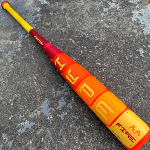 MINTY 2025 Easton Hype Fire 31/23 (-8) Composite USSSA Baseball Bat