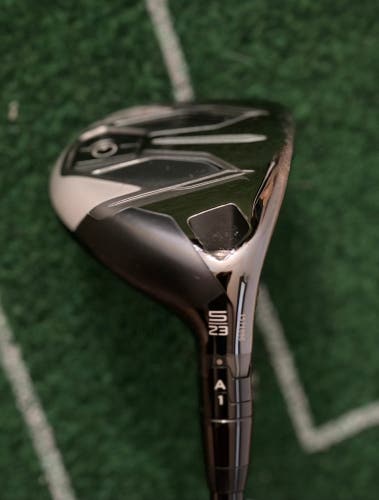 Titleist TSi1 23° 5 Hybrid RH Tour AD HY65-R Regular Flex w/HC