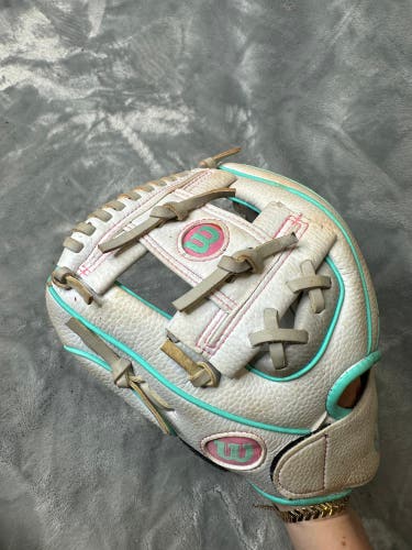 Gray Wilson A200 LH Infield Baseball Glove 10" (Used)