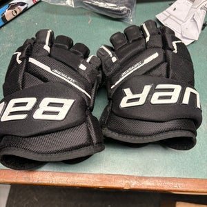 Bauer Supreme M5 Pro Gloves 11" (Used)