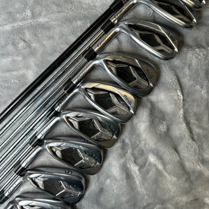 Men's Other Iron Set Left Hand Regular Flex Steel Shaft (Used)