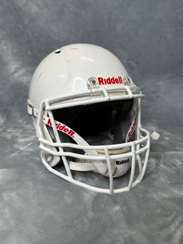 Adult Medium Riddell Victor Helmet (Used)