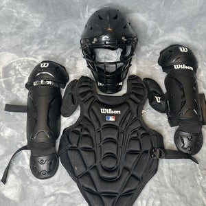Youth Wilson EZ Gear Kit Catcher's Set (Used)