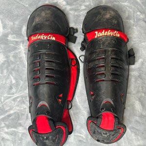 Red Youth Other Catcher's Leg Guards (Used)