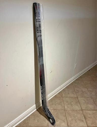 Senior Bauer Vapor League Left Hand Hockey Sticks P28 77 Flex Pro Stock (New)