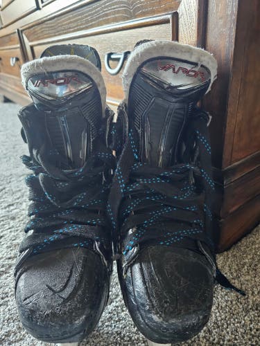 Bauer Vapor X Shift Pro Hockey Skates Size 5 (Used)