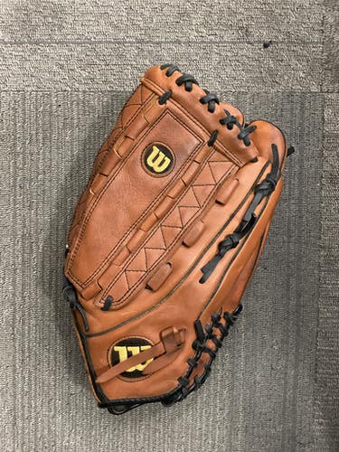 Used Wilson A0700 SOFTBALL BB/SB Glove RH Throw Brown 14" 11614-S000231497
