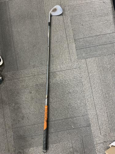 Used Mizuno MP R SERIES Golf Chipper RH 52 Degree 11614-S000231578