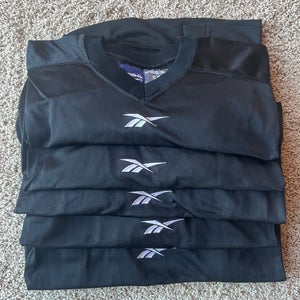 5 USED Hockey Practice Jerseys Size 52