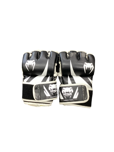 Used VENOM Boxing Gloves Black SM 11613-S000177482