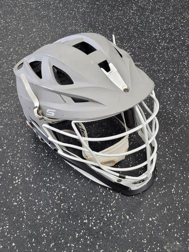 Used Cascade S Lacrosse Helmet Grey One Size 11849-S000037183
