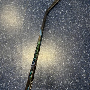 Intermediate Bauer Nexus Tracer Right Handed Hockey Stick P92 55 Flex (New)