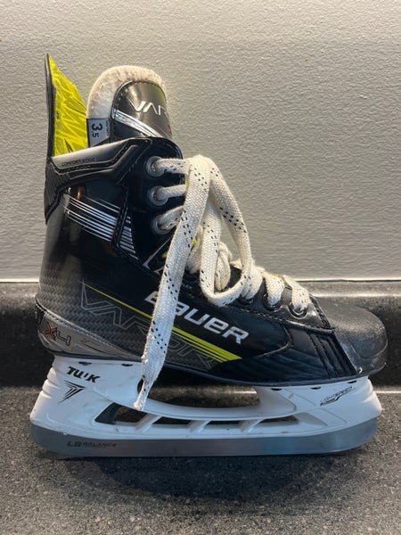 Black/Yellow 2023 Bauer Vapor X4 Hockey Skates Regular Width Size 3.5 (Used)