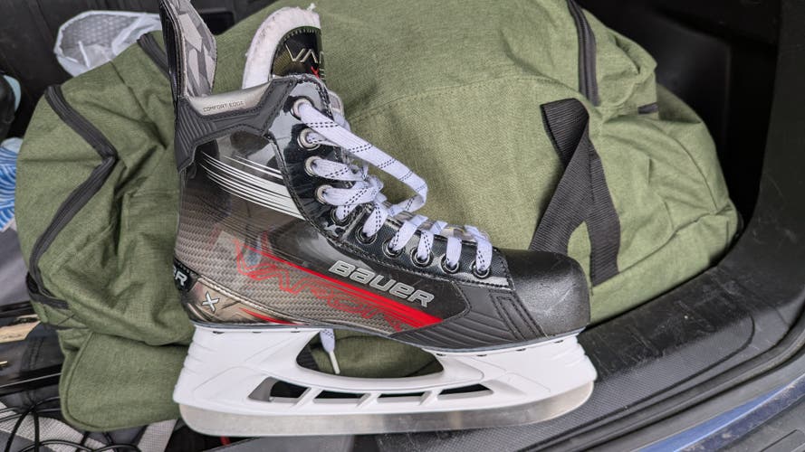 Bauer Vapor 3X Hockey Skates 9.5 (Used)