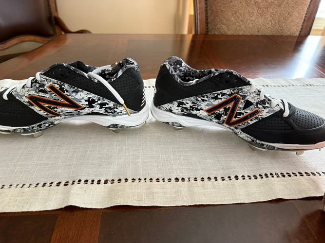 Black Men's Size M 8.5 (W 9.5) Adult New Balance 4040 Low Top Metal (New)