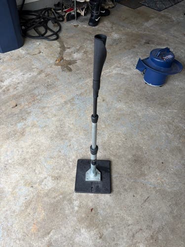 Tanner Tees (Used) Tanner Adjustable Portable Batting Tee Baseball Softball Metal Black Silver