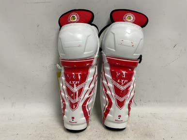 Used CCM LTP LITTLE BLACKHAWKS Junior Shin Guards White And Red 10" 11855-S000199779