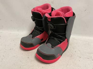 Used K2 KAT Womens Snowboard Boots Black And Pink Senior 4 11855-S000199743