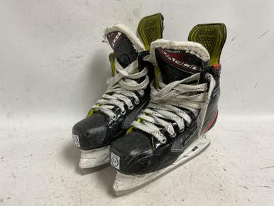 Used Bauer VAPOR X2.9 Intermediate Hockey Skate Intermediate 5.5 11855-S000199665