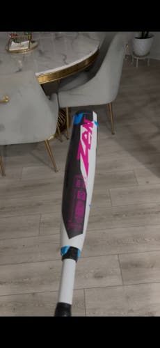 2025 DeMarini CF Zen Composite USSSA Certified Bat (-10) 19 oz 29" (Used)