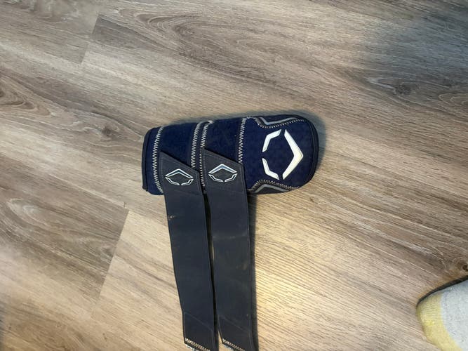 Blue Senior EvoShield Elbow Guard Elbow Protection (Used)