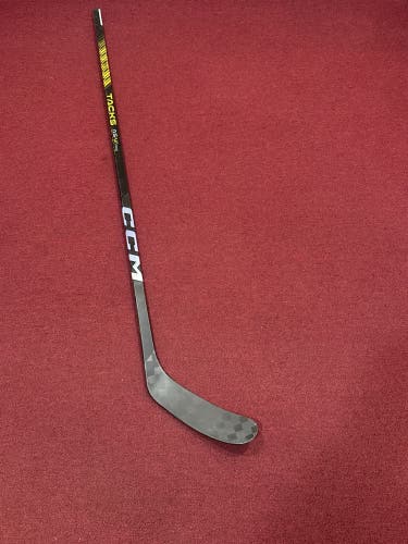 Intermediate CCM JetSpeed FT6 Pro Left Hand Hockey Stick P28 60 Flex Pro Stock (New) Item#MD60