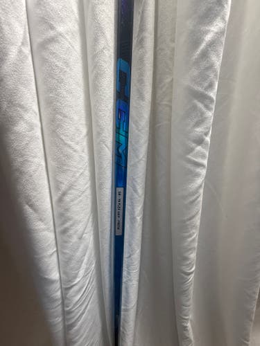 New Senior CCM Right Handed P90TM  Jetspeed FT8 Pro Hockey Stick 75 Flex