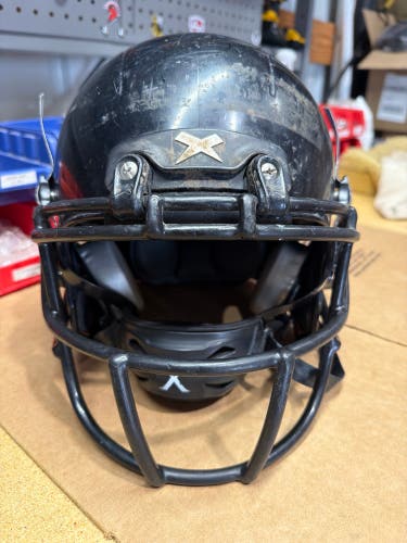 USED XENITH X2E+ YOUTH FOOTBALL HELMET - SMALL - BLACK