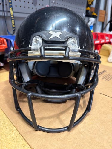 USED XENITH X2E+ YOUTH FOOTBALL HELMET - LARGE - BLACK