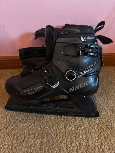 2024 Bauer Konekt 2 Hockey Goalie Skates Size 4 (Used)