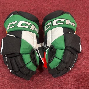 CCM HGPJSPP Gloves 14" Pro Stock (New) Item#ND14B
