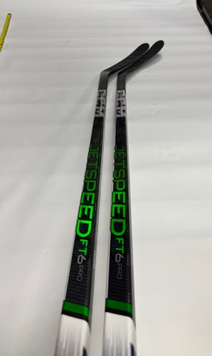 Senior CCM JetSpeed FT6 Pro Right Hand Hockey Stick P28 (2-Pack)