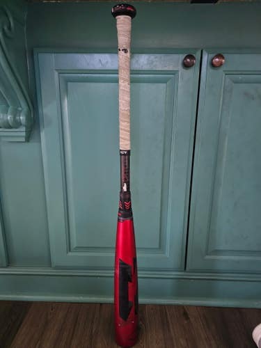 Louisville Slugger Bat (-3) 29 oz 32" (Used)