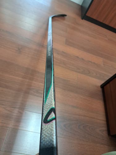 Senior Bauer Proto2 Left Hand Hockey Stick P28 80 Flex Pro Stock (New BLK & PRP)