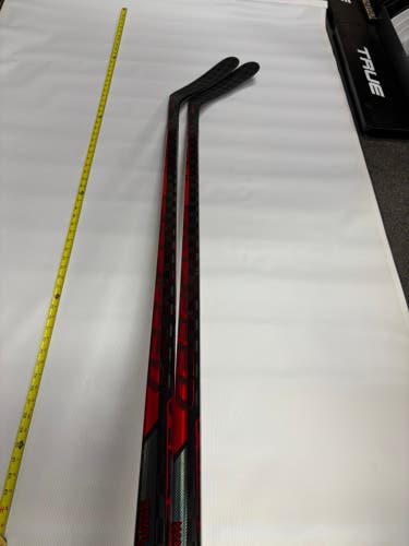 CCM JetSpeed FT4 Pro Right Handed Hockey Stick P92M Pro Stock (2-Pack)