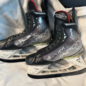 Bauer Vapor Hyperlite Ice Hockey Skates  Size 6 Fit 1