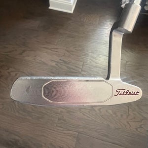 Scotty Cameron Blade Special Select Newport 2 Right Handed Putter 34" (Used)