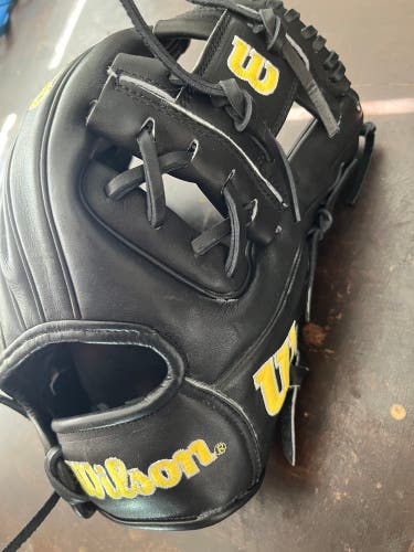 Wilson A2000 1975 RH Infield Baseball Glove 11.75" (Used) LIKE NEW
