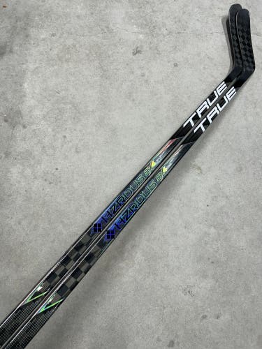 2 Pack Custom P28 85 Flex Senior True Hzrdus 9x4 Left Hand Hockey Stick Pro Stock (New)