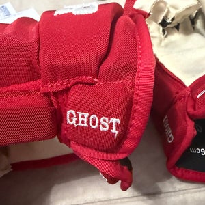 Bauer Vapor Hyperlite 14” gloves - Shayne Gotisbehere from his time with Detroit Red Wings