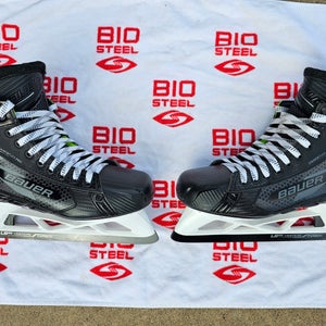 Bauer Pro Goalie Skates Size 10 Fit 3 (Used like New)