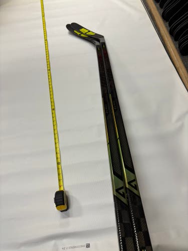 Senior Warrior Alpha LX3 Pro Left Hand Hockey Stick P28M 75 Flex (3-Pack)