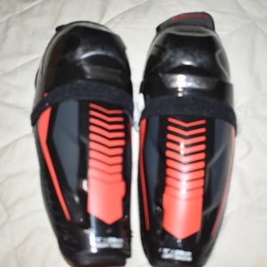 Bauer Lil Sport Hockey Shin Pads, Junior 11 Inches - Great Condition!
