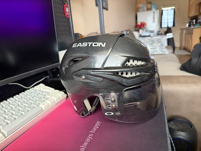 Large Easton Stealth S9 Helmet (Used)