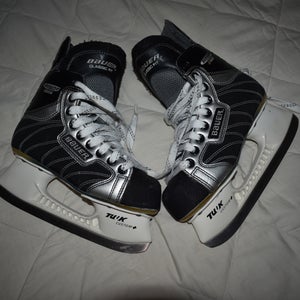 Bauer Supreme 2090 Classic Fit Hockey Skates, Size 3D