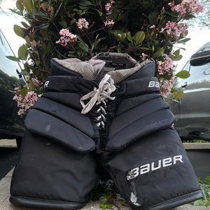 Intermediate Small 2023 Bauer Elite Hockey Goalie Pants (Used)