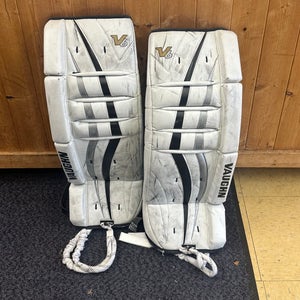 24" Vaughn Velocity V6 Goalie Leg Pads (Used)